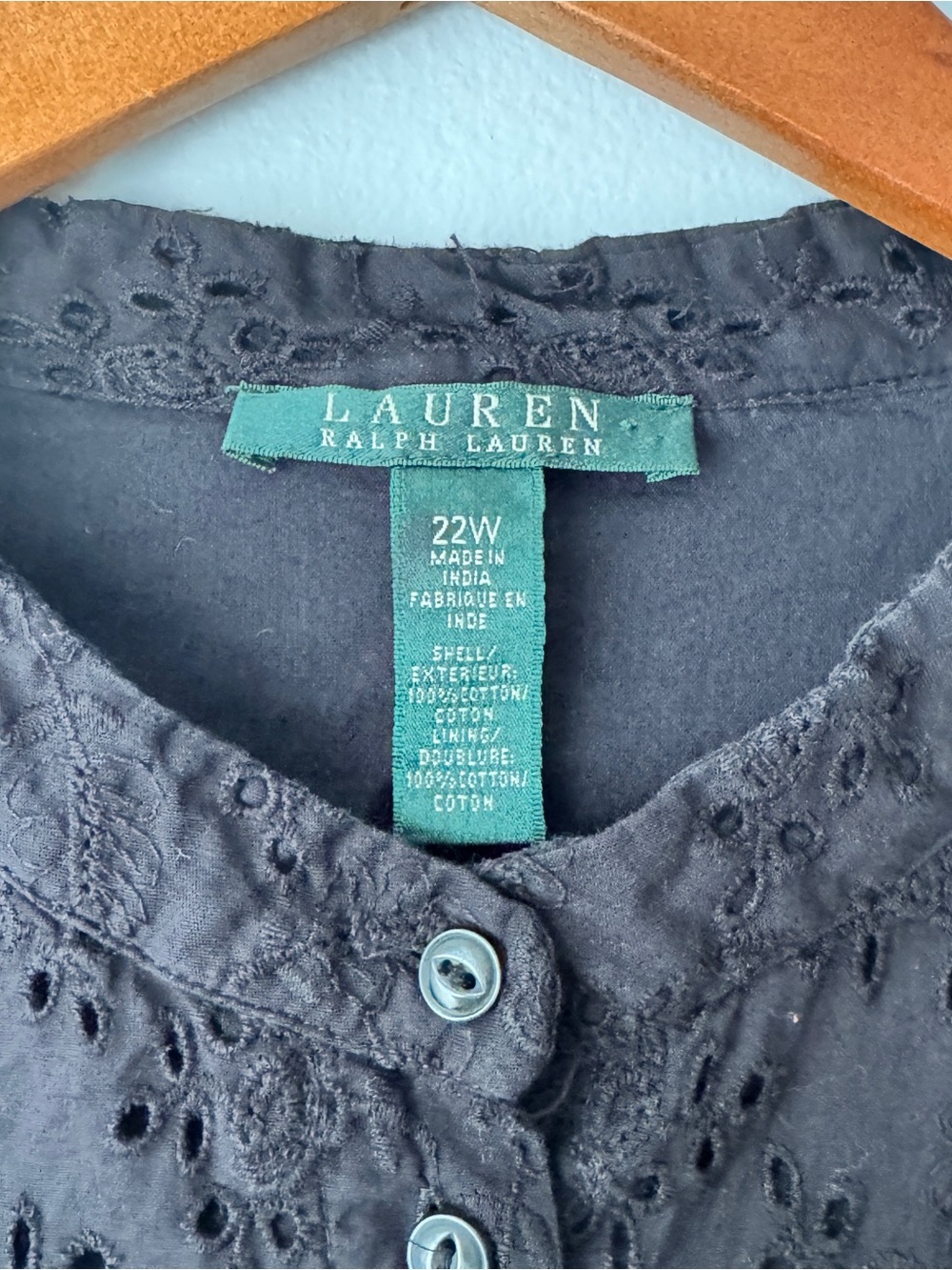 Lauren Ralph Lauren Black Floral Eyelet Button Down Blouse Plus Size 22W / 3X - Picture 2 of 13